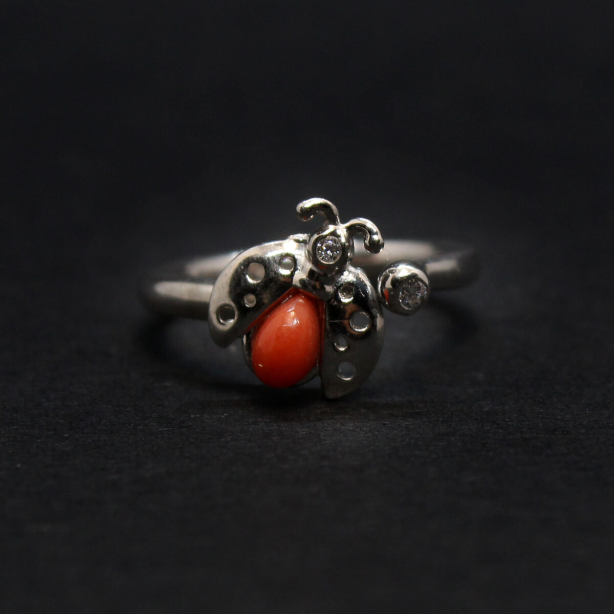 nature ring in silver and coral